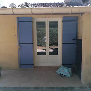 Appartement Superbe à Pernes Les Fontaine