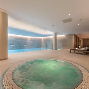 https://kinabalu.hotels-rhonealpes.com